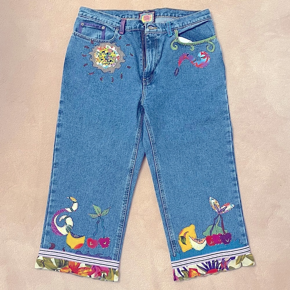 Handpainted boho jeans! So sassy and fun!